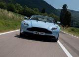 aston_martin_2017_db11_frosted_glass_blue_054.jpg