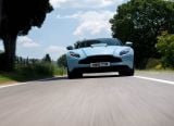 aston_martin_2017_db11_frosted_glass_blue_060.jpg