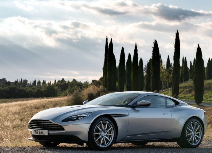 2017 Aston Martin DB11 Lightning Sliver - фотография 3 из 151