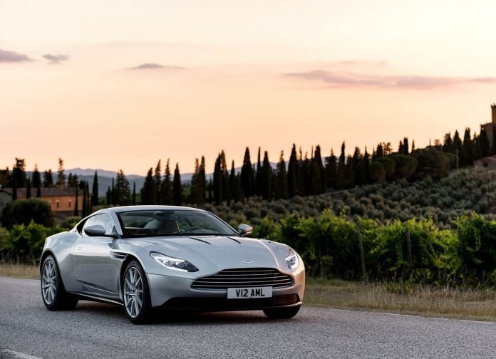 2017 Aston Martin DB11 Lightning Sliver - фотография 16 из 151