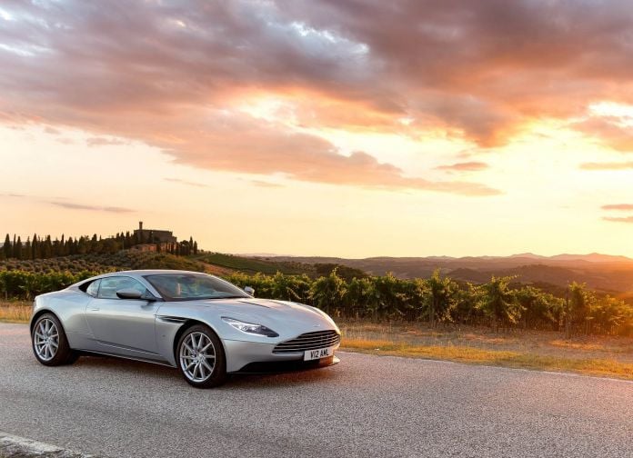 2017 Aston Martin DB11 Lightning Sliver - фотография 37 из 151