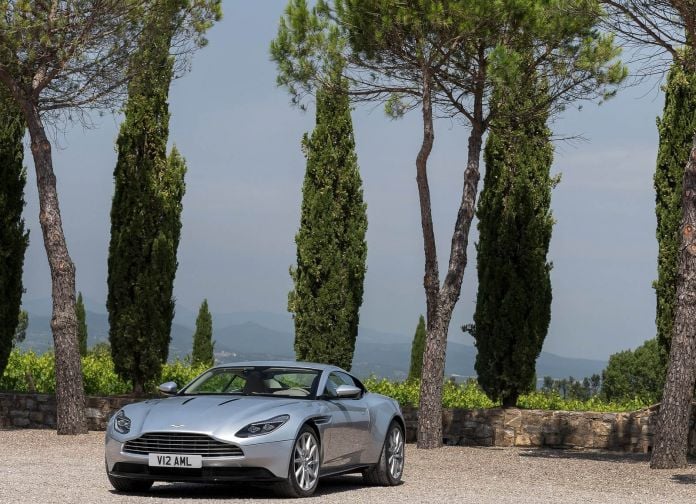 2017 Aston Martin DB11 Lightning Sliver - фотография 54 из 151
