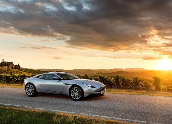 2017 Aston Martin DB11 Lightning Sliver - фотография 62 из 151