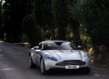 aston_martin_2017_db11_lightning_sliver_065.jpg