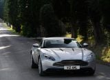 aston_martin_2017_db11_lightning_sliver_066.jpg