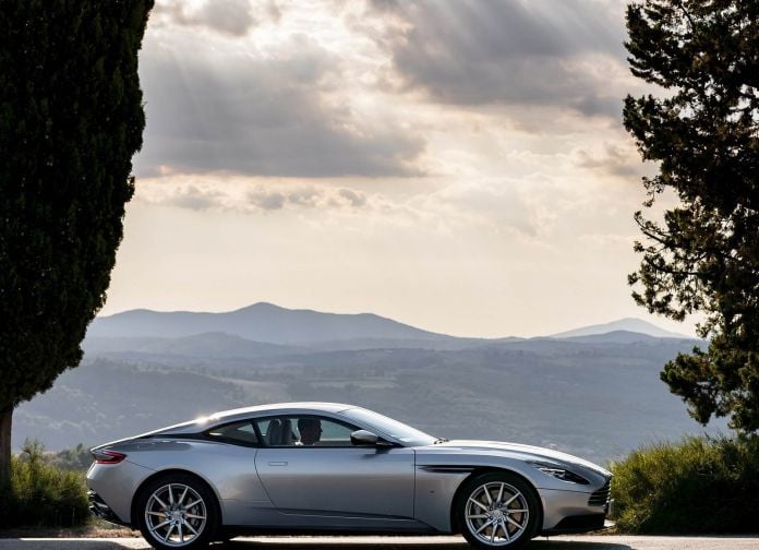 2017 Aston Martin DB11 Lightning Sliver - фотография 84 из 151