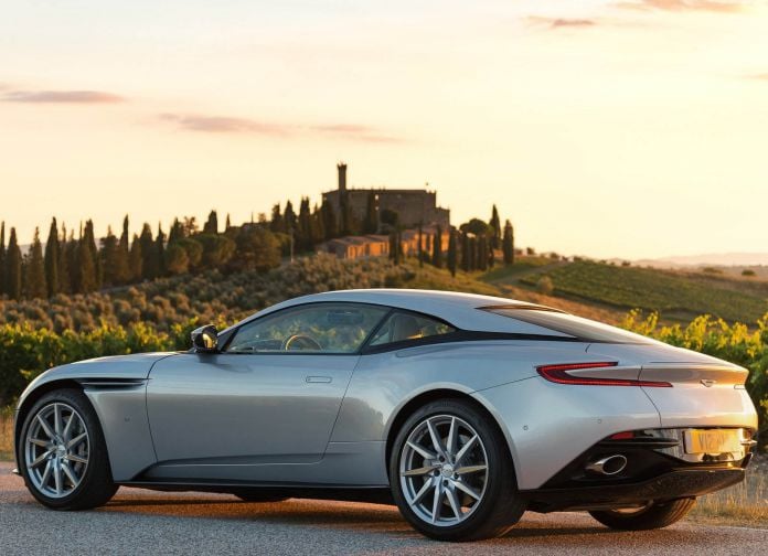 2017 Aston Martin DB11 Lightning Sliver - фотография 98 из 151