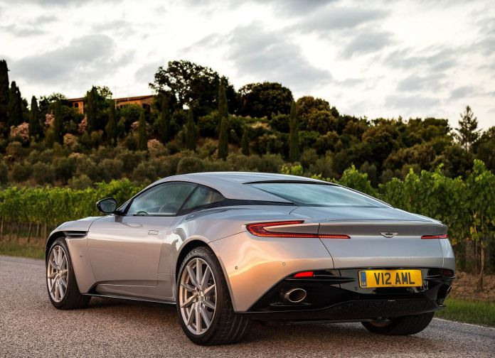 2017 Aston Martin DB11 Lightning Sliver - фотография 101 из 151