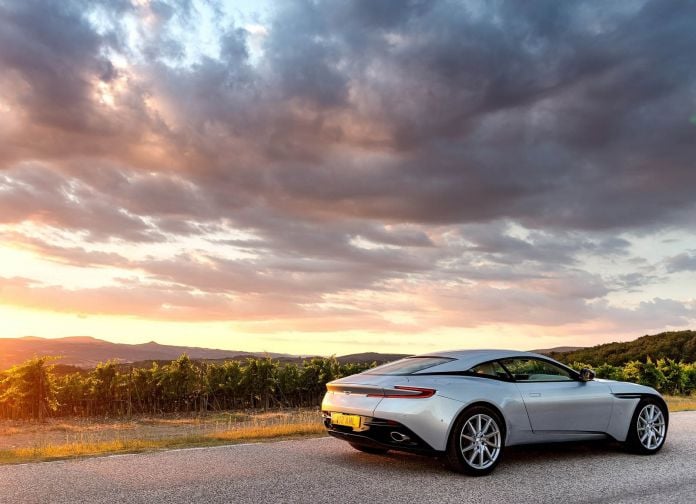 2017 Aston Martin DB11 Lightning Sliver - фотография 103 из 151