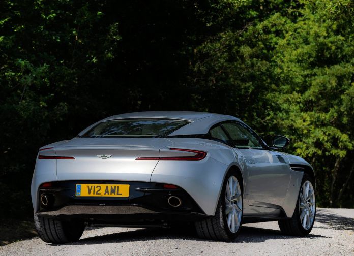 2017 Aston Martin DB11 Lightning Sliver - фотография 109 из 151