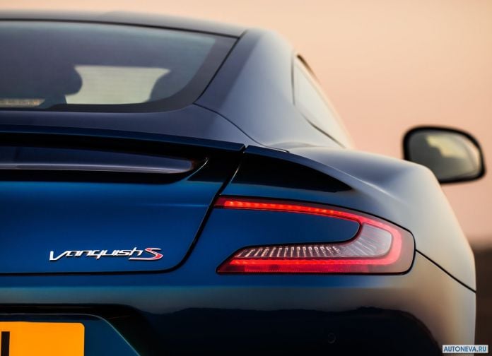 2017 Aston Martin Vanquish S - фотография 10 из 15