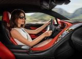 aston_martin_2017_vanquish_zagato_010.jpg