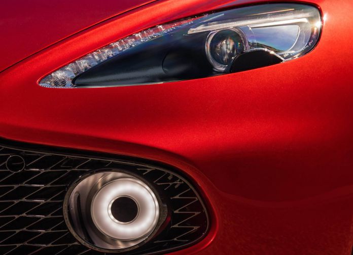 2017 Aston Martin Vanquish Zagato - фотография 13 из 19