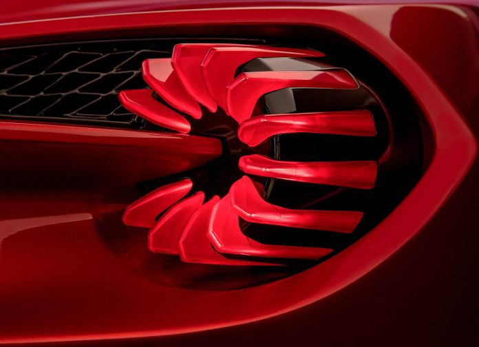 2017 Aston Martin Vanquish Zagato - фотография 14 из 19