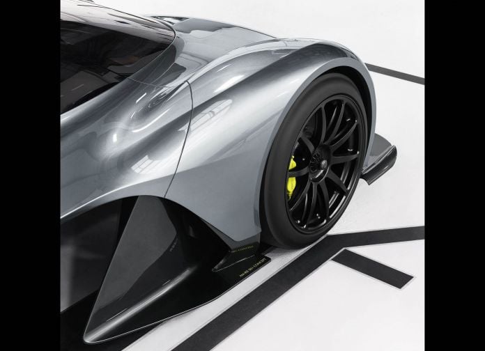 2018 Aston Martin AM RB 001 - фотография 10 из 10