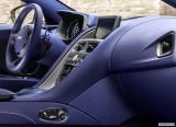 aston_martin_2018_db11_v8_009.jpg