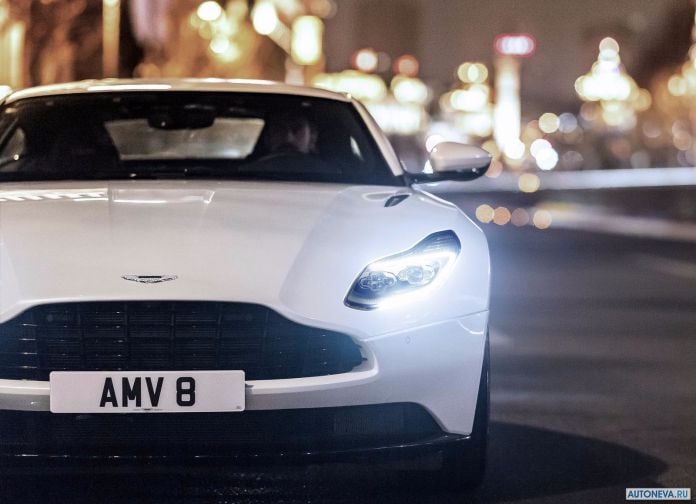 2018 Aston Martin DB11 V8 - фотография 12 из 132
