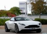 aston_martin_2018_db11_v8_033.jpg