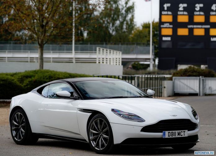 2018 Aston Martin DB11 V8 - фотография 34 из 132
