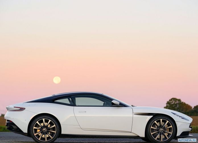 2018 Aston Martin DB11 V8 - фотография 42 из 132