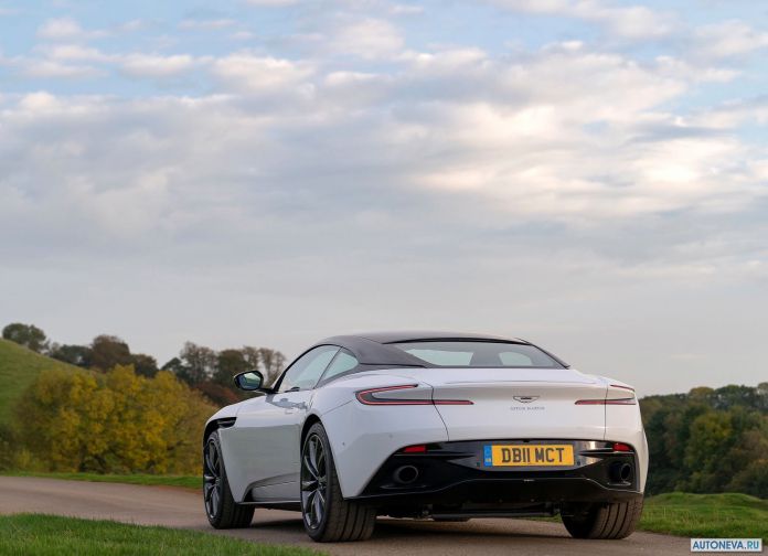 2018 Aston Martin DB11 V8 - фотография 54 из 132