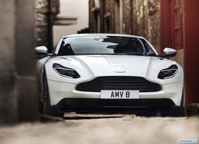 2018 Aston Martin DB11 V8 - фотография 75 из 132