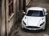 aston_martin_2018_db11_v8_076.jpg