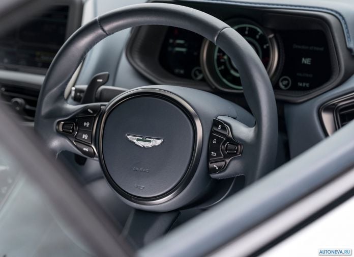2018 Aston Martin DB11 V8 - фотография 81 из 132