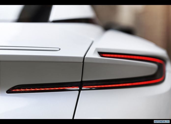 2018 Aston Martin DB11 V8 - фотография 129 из 132