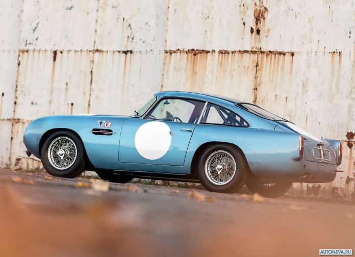 2018 Aston Martin DB4 GT Continuation - фотография 33 из 146