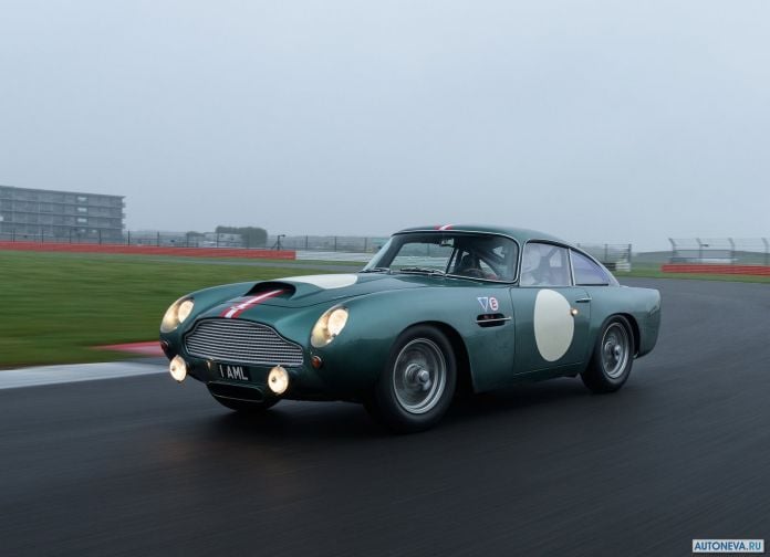 2018 Aston Martin DB4 GT Continuation - фотография 37 из 146