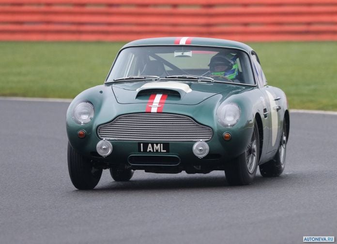 2018 Aston Martin DB4 GT Continuation - фотография 40 из 146