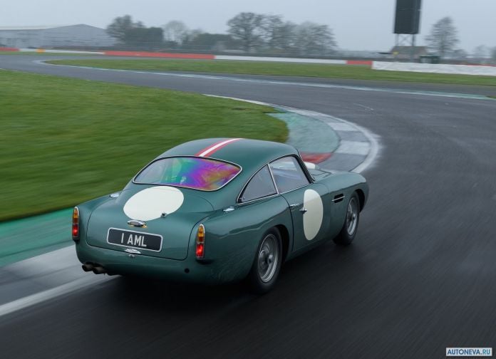 2018 Aston Martin DB4 GT Continuation - фотография 62 из 146
