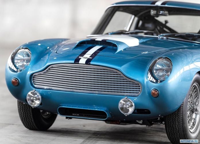 2018 Aston Martin DB4 GT Continuation - фотография 82 из 146