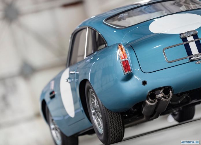 2018 Aston Martin DB4 GT Continuation - фотография 90 из 146