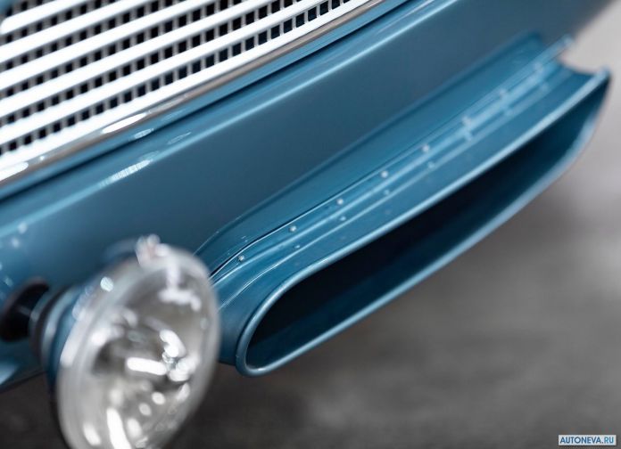 2018 Aston Martin DB4 GT Continuation - фотография 109 из 146