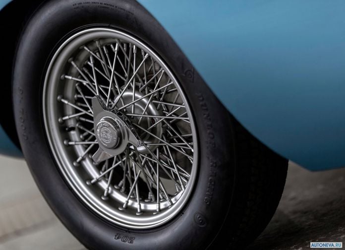 2018 Aston Martin DB4 GT Continuation - фотография 120 из 146