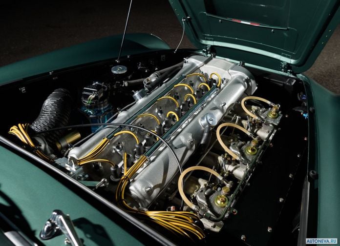 2018 Aston Martin DB4 GT Continuation - фотография 125 из 146