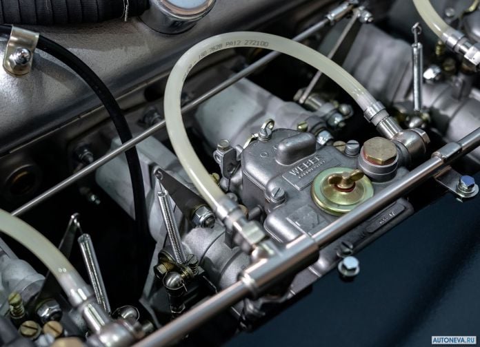 2018 Aston Martin DB4 GT Continuation - фотография 131 из 146