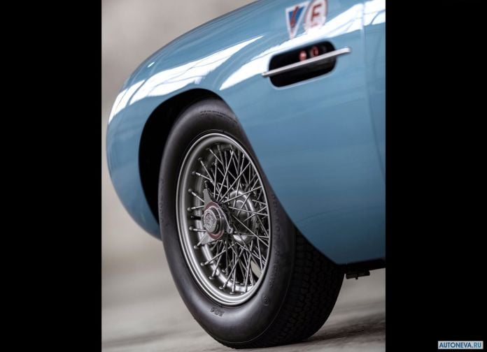 2018 Aston Martin DB4 GT Continuation - фотография 144 из 146