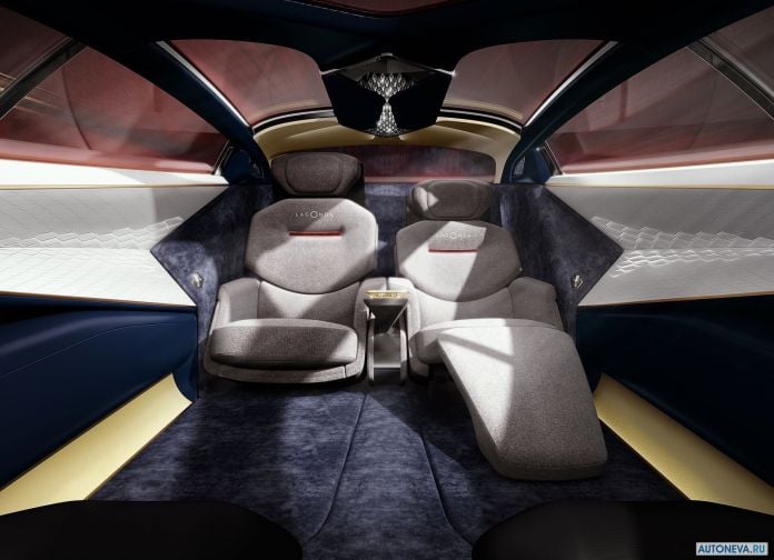 2018 Aston Martin Lagonda Vision Concept - фотография 18 из 22