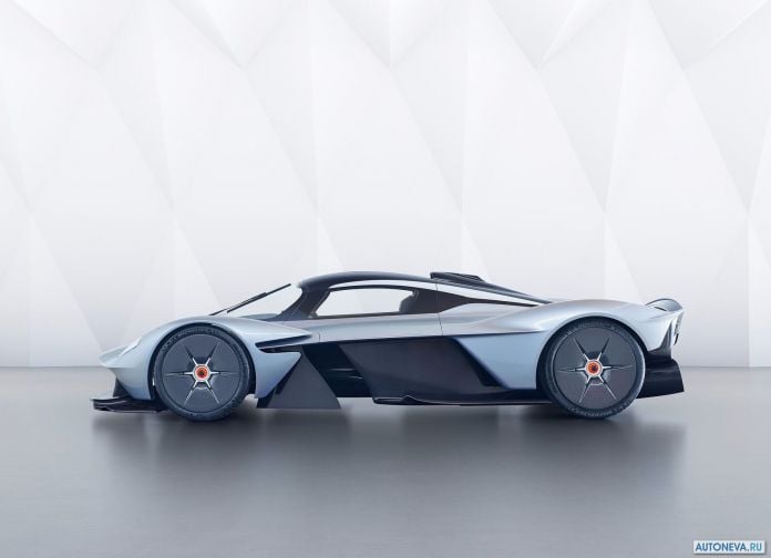2018 Aston Martin Valkyrie - фотография 4 из 19