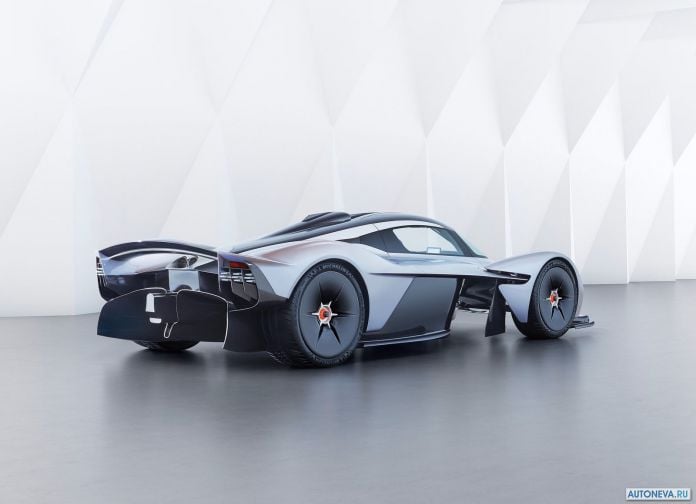 2018 Aston Martin Valkyrie - фотография 8 из 19