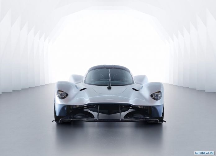 2018 Aston Martin Valkyrie - фотография 11 из 19