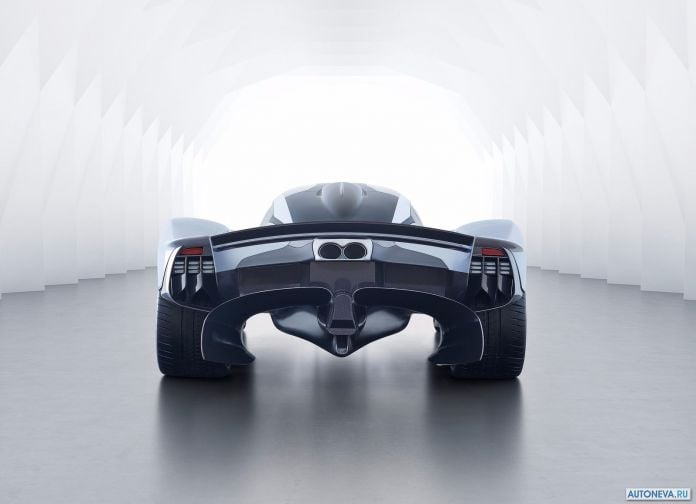 2018 Aston Martin Valkyrie - фотография 14 из 19