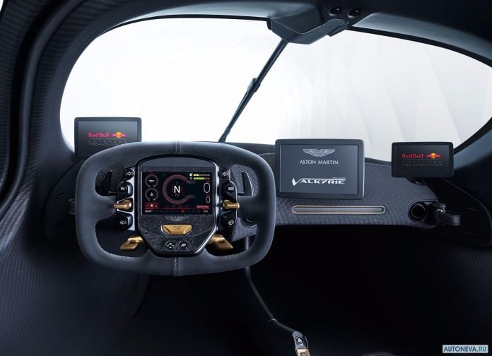2018 Aston Martin Valkyrie - фотография 17 из 19