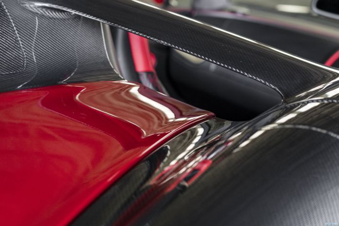 2018 Aston Martin Vanquish Zagato Speedster UK - фотография 24 из 31