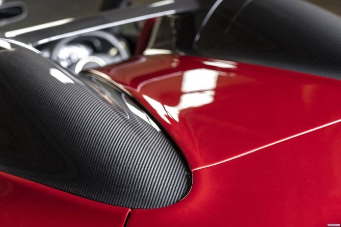 2018 Aston Martin Vanquish Zagato Speedster UK - фотография 27 из 31