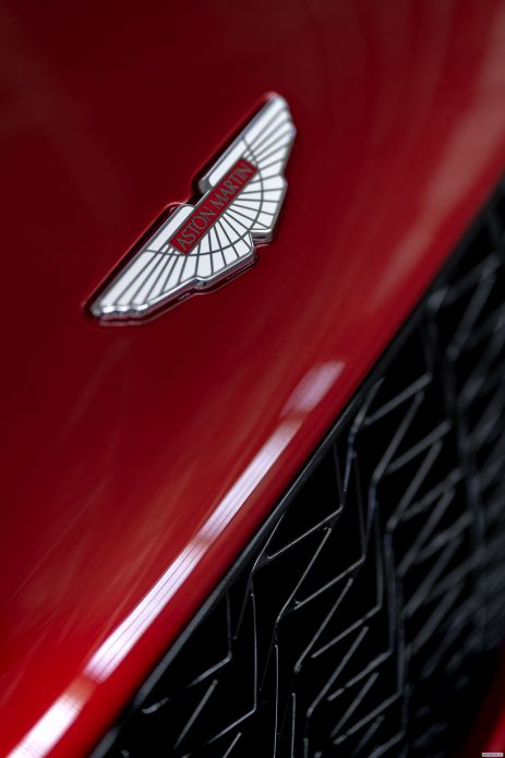 2018 Aston Martin Vanquish Zagato Speedster UK - фотография 31 из 31