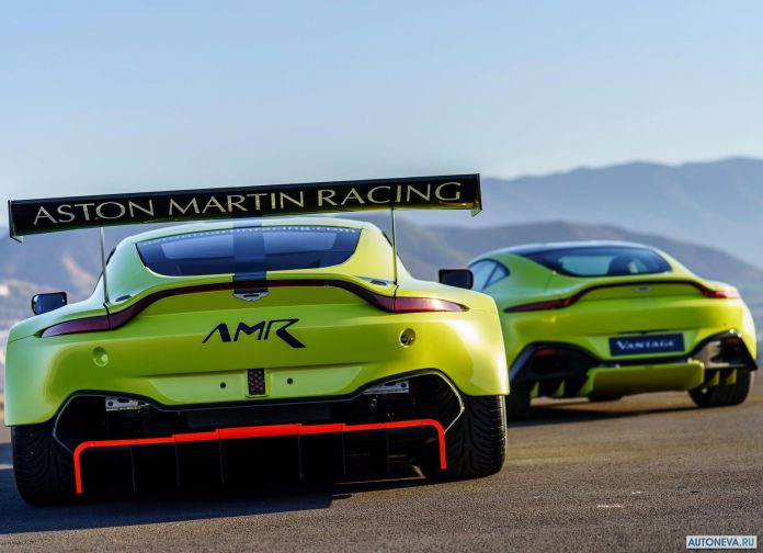 2018 Aston Martin Vantage GTE Racecar - фотография 12 из 18